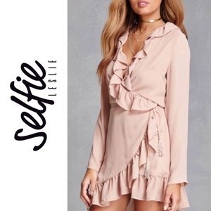 NWT Sexy Ruffling Wrap Dress ❣️